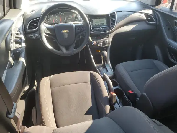 KL7CJKSB2HB243729 2017 CHEVROLET TRAX - Image 8