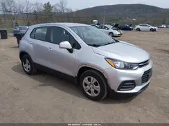 KL7CJKSB2JB710668 2018 CHEVROLET TRAX
