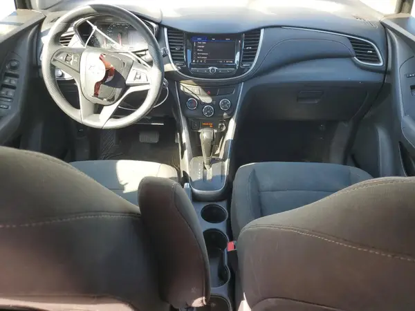 KL7CJKSB2LB024133 2020 CHEVROLET TRAX - Image 8