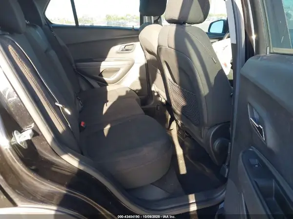 KL7CJKSB2LB056970 2020 CHEVROLET TRAX - Image 8