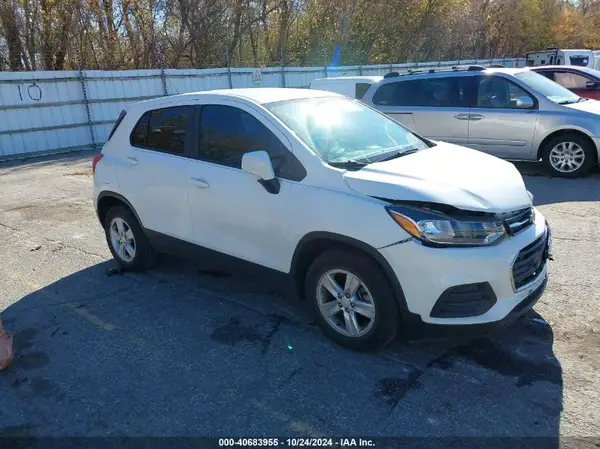 KL7CJKSB2LB060484 2020 CHEVROLET TRAX - Image 1