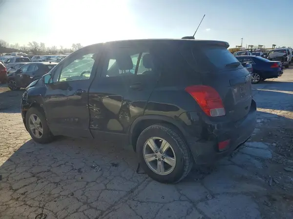 KL7CJKSB2LB072022 2020 CHEVROLET TRAX - Image 2