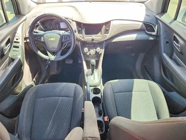 KL7CJKSB2LB074501 2020 CHEVROLET TRAX - Image 8