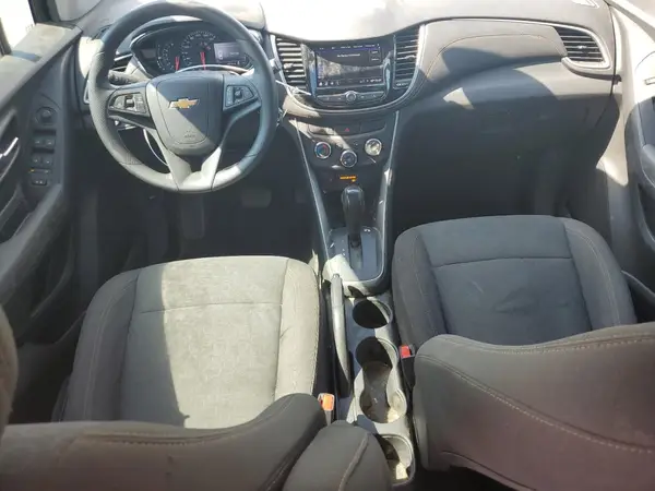 KL7CJKSB2LB085675 2020 CHEVROLET TRAX - Image 8