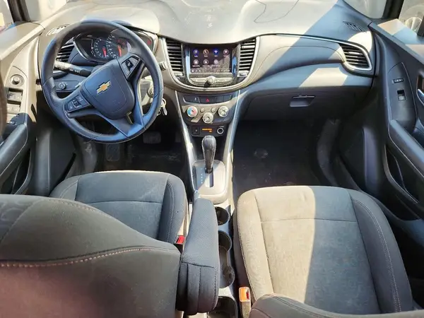 KL7CJKSB2LB087832 2020 CHEVROLET TRAX - Image 8