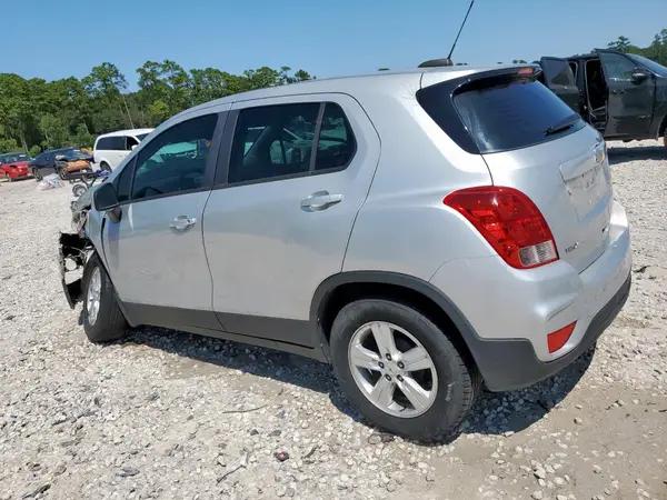 KL7CJKSB2LB312248 2020 CHEVROLET TRAX - Image 2