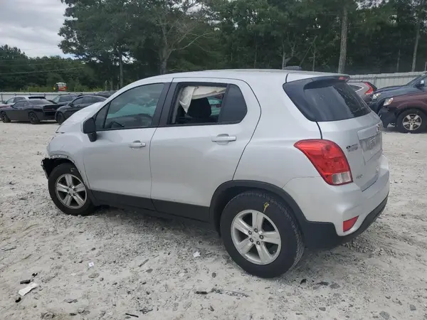KL7CJKSB2LB312329 2020 CHEVROLET TRAX - Image 2