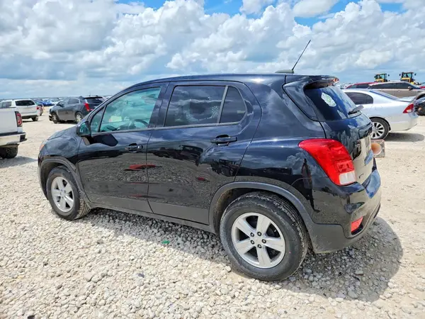 KL7CJKSB2LB320799 2020 CHEVROLET TRAX - Image 2