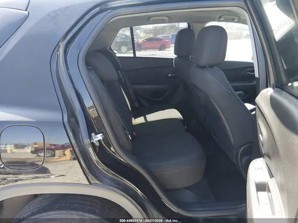 KL7CJKSB2LB321421 2020 CHEVROLET TRAX - Image 8