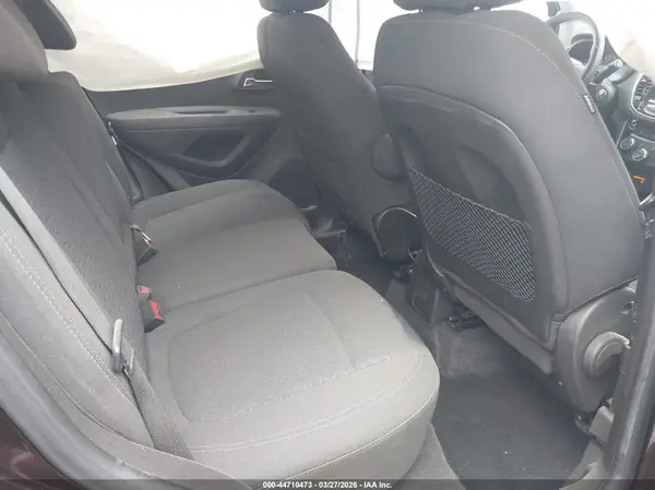 KL7CJKSB2LB331477 2020 CHEVROLET TRAX - Image 8