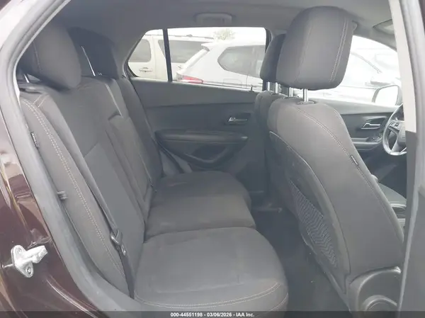 KL7CJKSB2LB336288 2020 CHEVROLET TRAX - Image 8