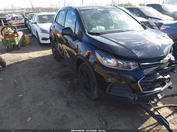 KL7CJKSB2MB301607 2021 CHEVROLET TRAX - Image 1