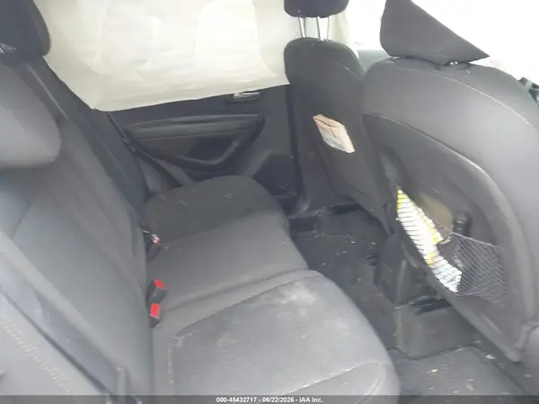 KL7CJKSB2MB301672 2021 CHEVROLET TRAX - Image 8