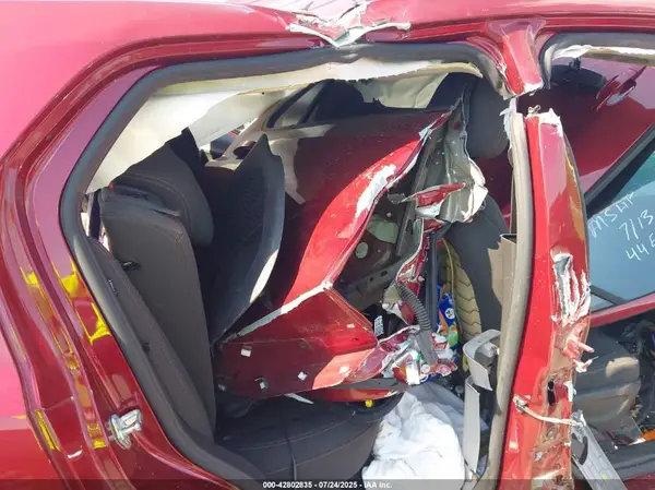 KL7CJKSB2MB311893 2021 CHEVROLET TRAX - Image 8