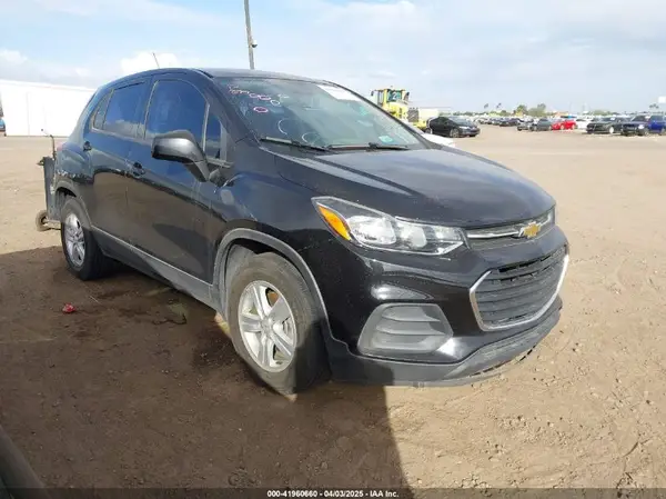 KL7CJKSB2MB315233 2021 CHEVROLET TRAX - Image 1