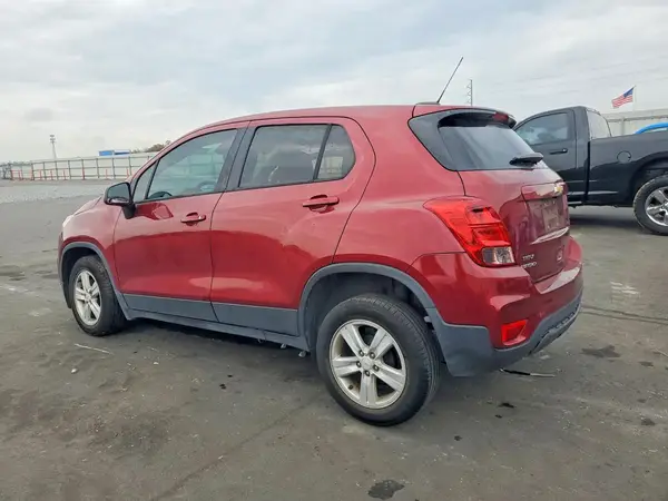 KL7CJKSB2MB316852 2021 CHEVROLET TRAX - Image 2