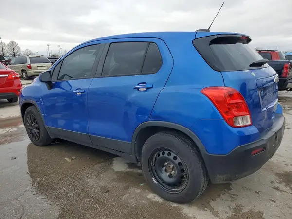 KL7CJKSB3GB578495 2016 CHEVROLET TRAX - Image 2