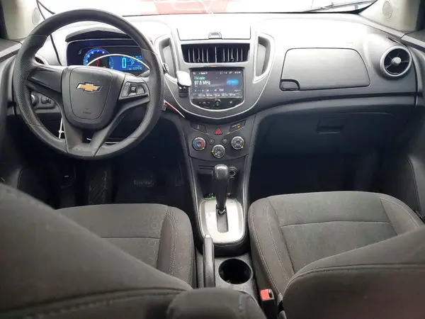 KL7CJKSB3GB578495 2016 CHEVROLET TRAX - Image 8