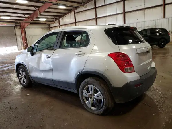 KL7CJKSB3GB603203 2016 CHEVROLET TRAX - Image 2