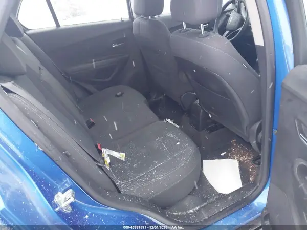 KL7CJKSB3GB605193 2016 CHEVROLET TRAX - Image 8