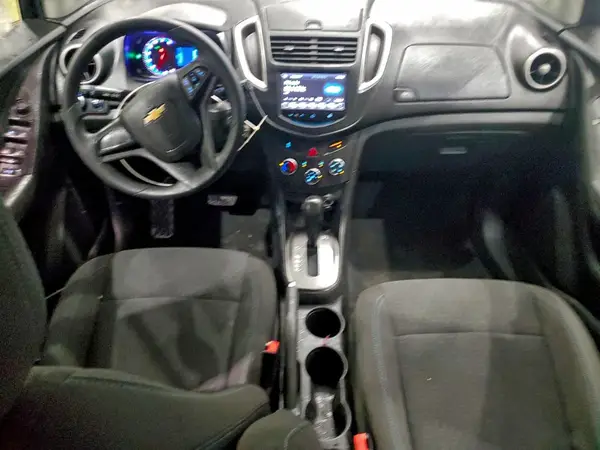 KL7CJKSB3GB611303 2016 CHEVROLET TRAX - Image 8