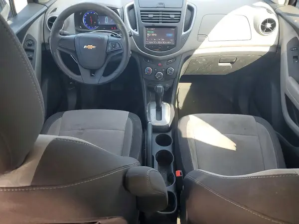 KL7CJKSB3GB672327 2016 CHEVROLET TRAX - Image 8