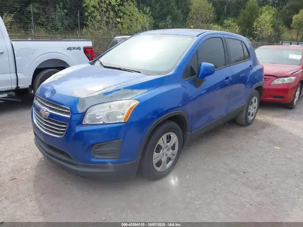KL7CJKSB3GB704158 2016 CHEVROLET TRAX - Image 2