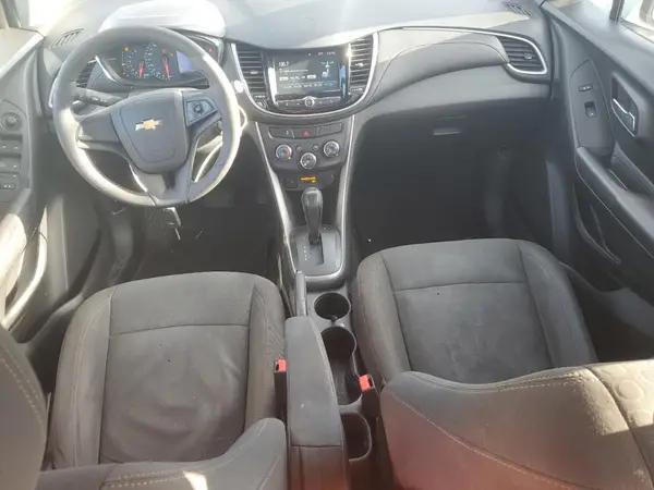 KL7CJKSB3HB094814 2017 CHEVROLET TRAX - Image 8