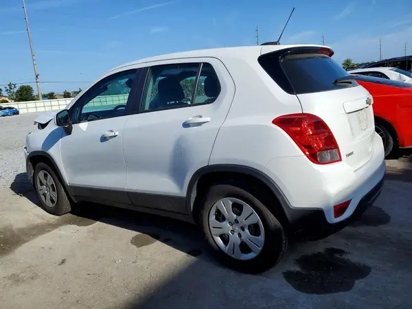 KL7CJKSB3HB127410 2017 CHEVROLET TRAX - Image 2