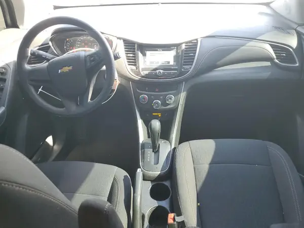 KL7CJKSB3HB214031 2017 CHEVROLET TRAX - Image 8