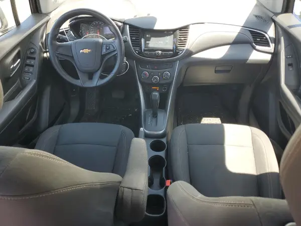KL7CJKSB3HB258434 2019 CHEVROLET TRAX - Image 8