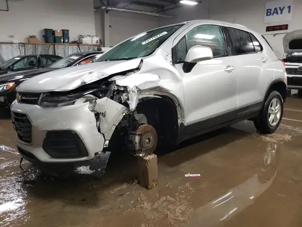 KL7CJKSB3LB029275 2020 CHEVROLET TRAX - Image 1