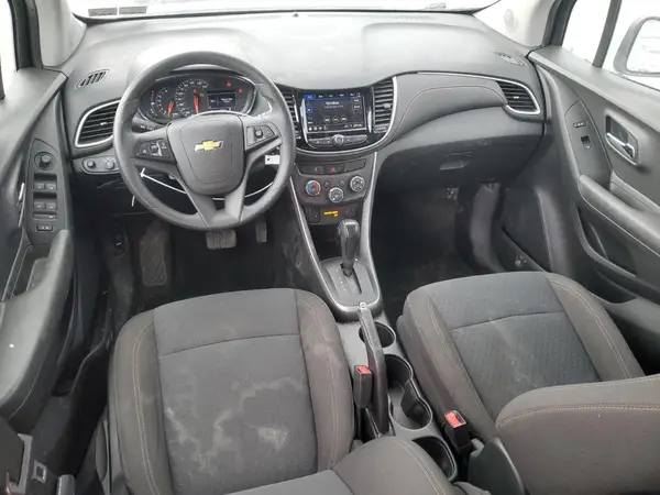 KL7CJKSB3LB031527 2020 CHEVROLET TRAX - Image 8
