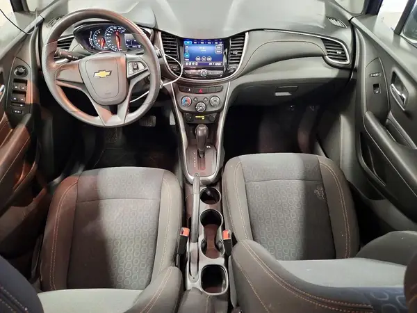 KL7CJKSB3LB051857 2020 CHEVROLET TRAX - Image 8