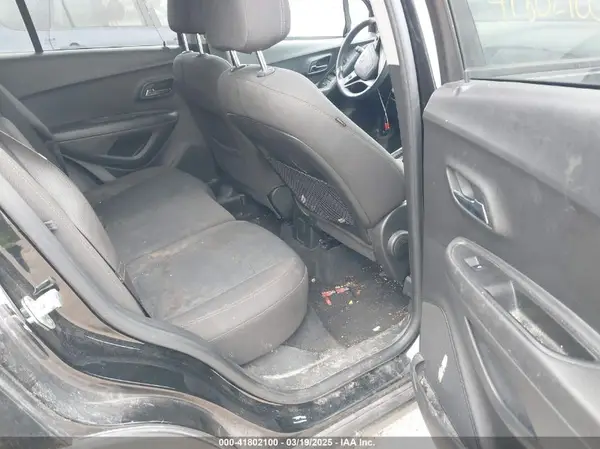 KL7CJKSB3LB063247 2020 CHEVROLET TRAX - Image 8