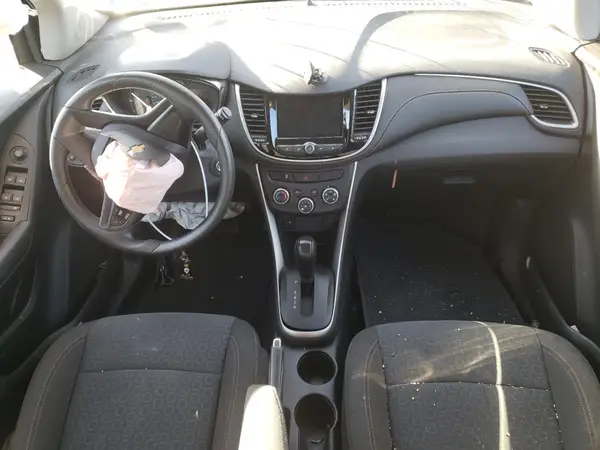 KL7CJKSB3LB068321 2020 CHEVROLET TRAX - Image 8