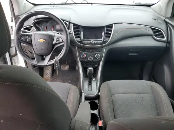 KL7CJKSB3LB074376 2020 CHEVROLET TRAX - Image 8