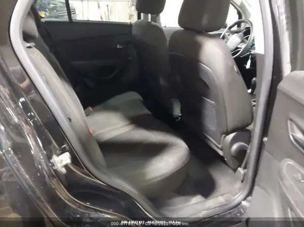 KL7CJKSB3LB089489 2020 CHEVROLET TRAX - Image 8