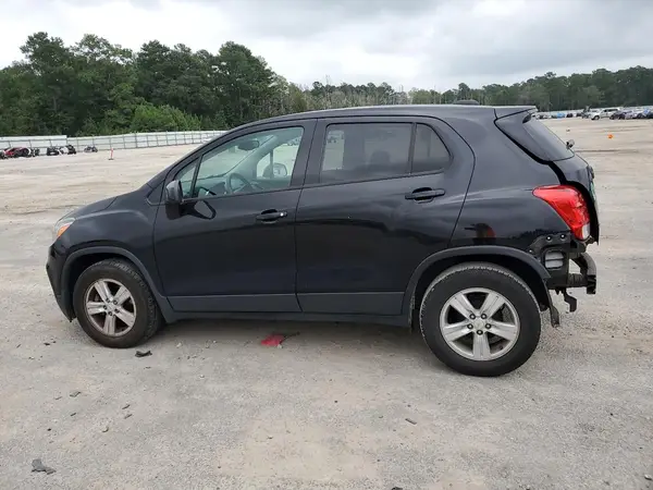 KL7CJKSB3LB092165 2020 CHEVROLET TRAX - Image 2