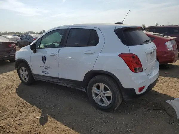 KL7CJKSB3LB315465 2020 CHEVROLET TRAX - Image 2