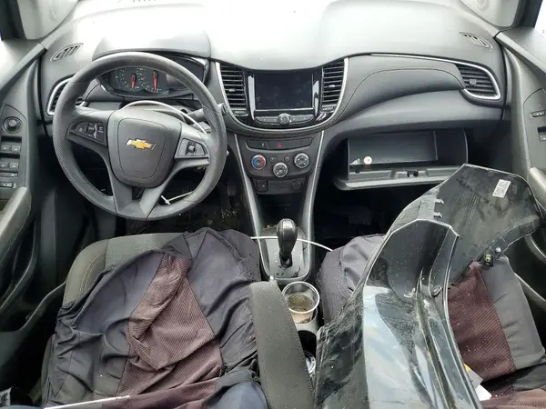 KL7CJKSB3LB317099 2020 CHEVROLET TRAX - Image 8