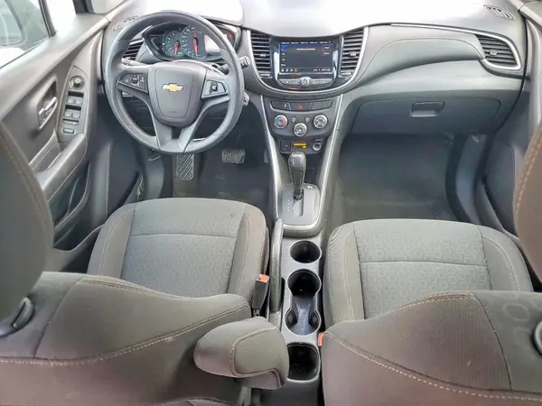 KL7CJKSB3LB318348 2020 CHEVROLET TRAX - Image 8