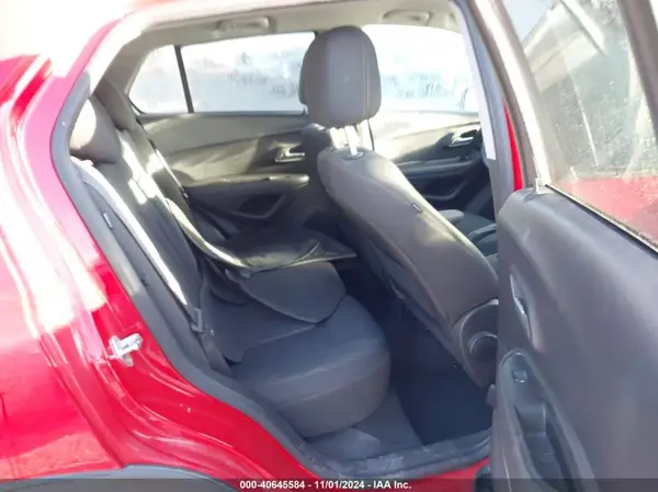 KL7CJKSB3LB347235 2020 CHEVROLET TRAX - Image 8