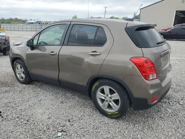 KL7CJKSB3LB350569 2020 CHEVROLET TRAX - Image 2