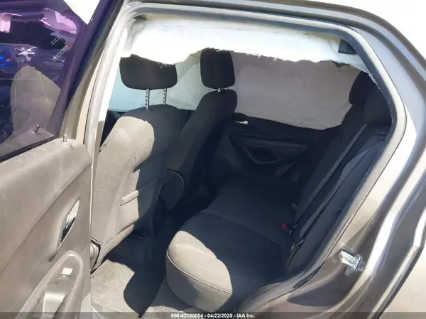 KL7CJKSB3LB353522 2020 CHEVROLET TRAX - Image 8