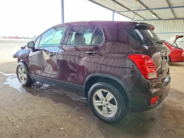 KL7CJKSB3LB353570 2020 CHEVROLET TRAX - Image 2