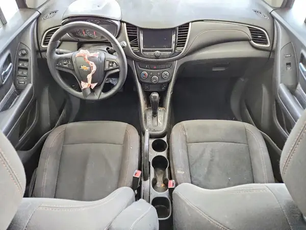 KL7CJKSB3LB353570 2020 CHEVROLET TRAX - Image 8