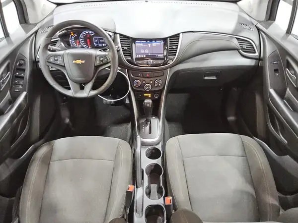KL7CJKSB3MB323194 2021 CHEVROLET TRAX - Image 8