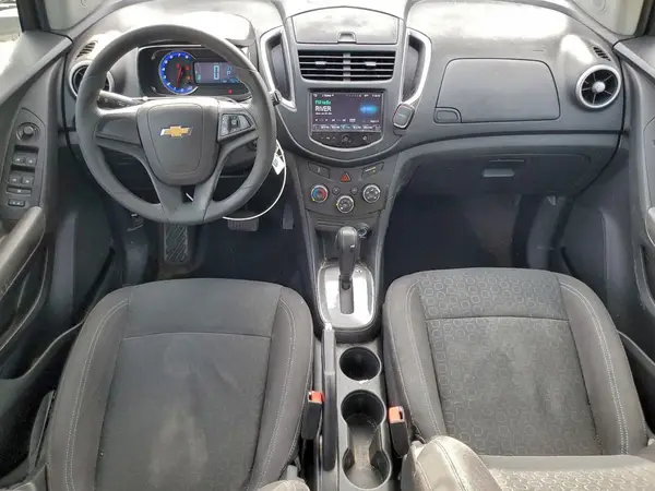 KL7CJKSB4GB541598 2016 CHEVROLET TRAX - Image 8