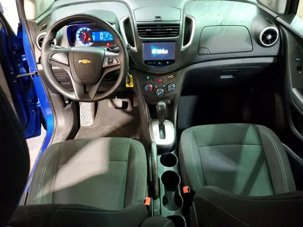 KL7CJKSB4GB592762 2016 CHEVROLET TRAX - Image 8